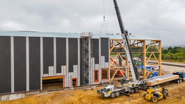 Aircraft hangar in production